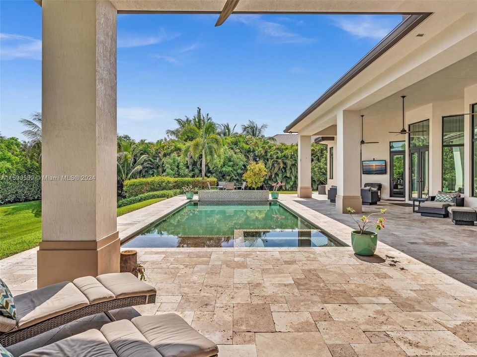 Recently Sold: $2,850,000 (4 beds, 4 baths, 4484 Square Feet)