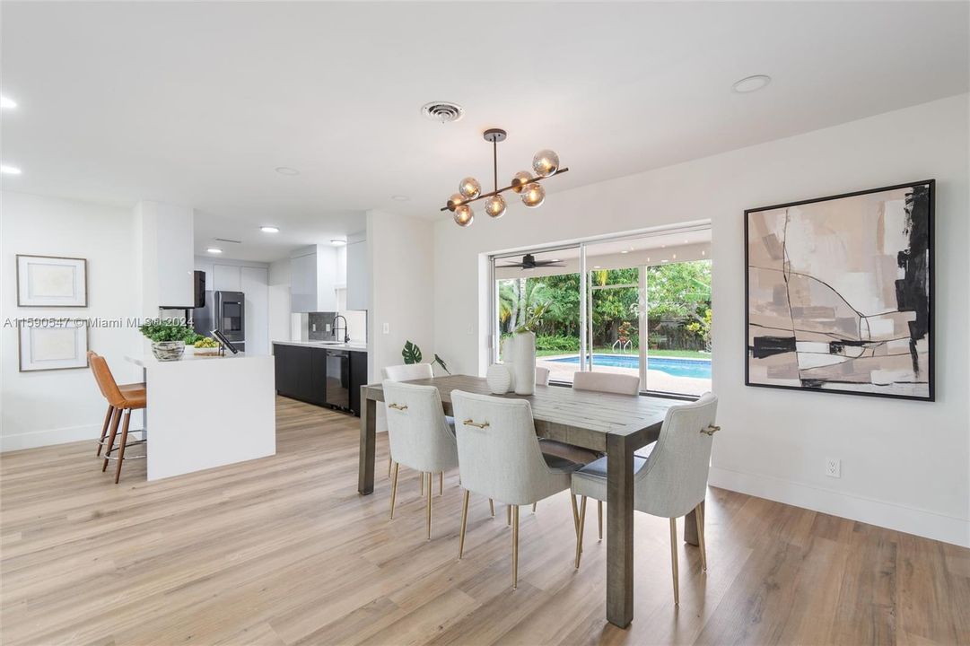 Recently Sold: $785,000 (4 beds, 2 baths, 1659 Square Feet)