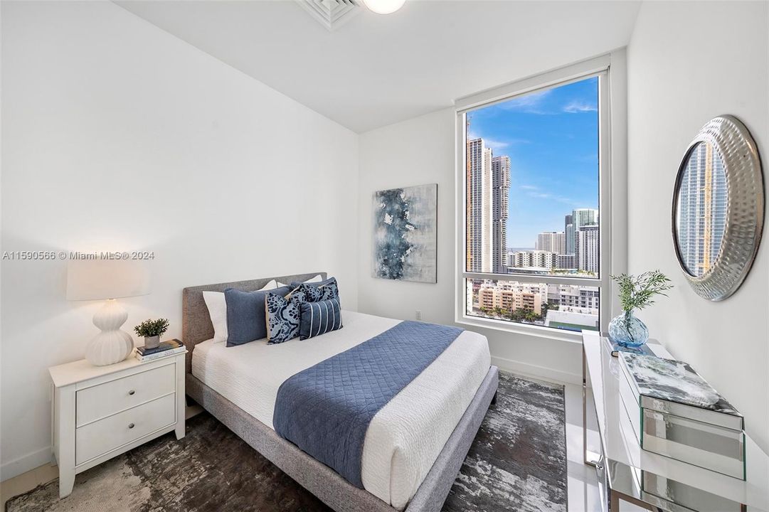 Active With Contract: $1,339,000 (3 beds, 2 baths, 1392 Square Feet)