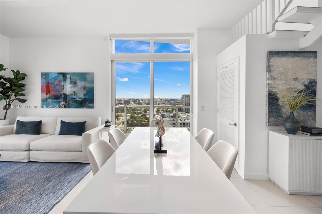 Active With Contract: $1,339,000 (3 beds, 2 baths, 1392 Square Feet)