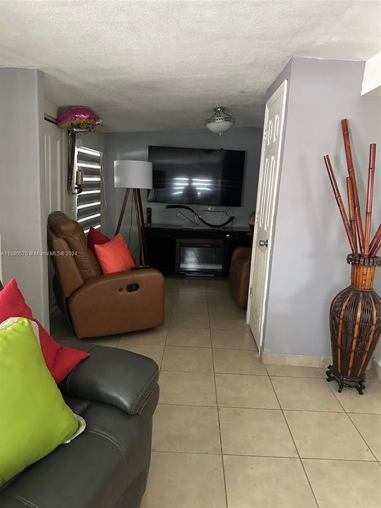 En Venta: $129,500 (4 camas, 3 baños, 0 Pies cuadrados)