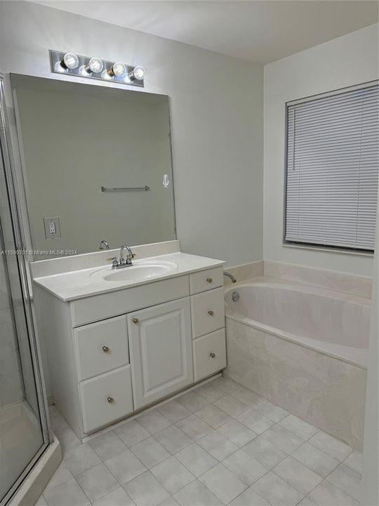 Recently Rented: $5,400 (4 beds, 2 baths, 2073 Square Feet)