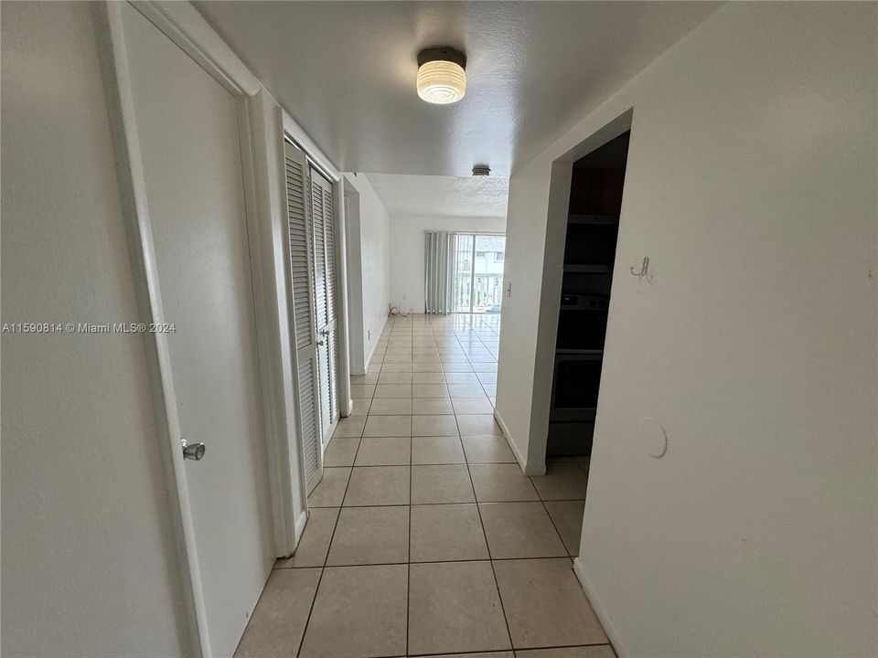 Recientemente alquilado: $1,600 (1 camas, 1 baños, 740 Pies cuadrados)