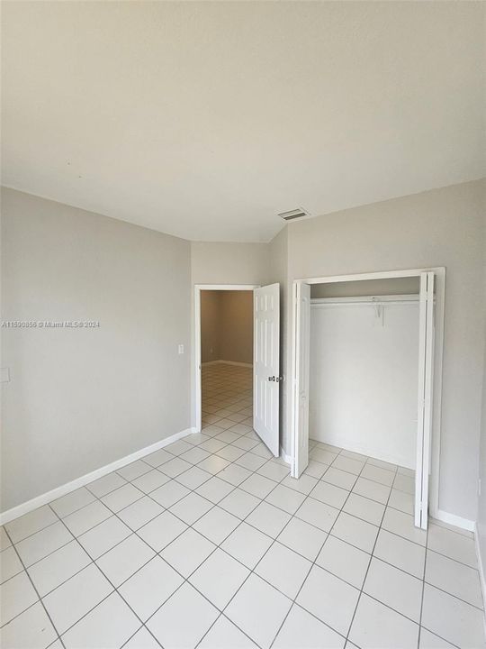 For Rent: $2,500 (3 beds, 3 baths, 1423 Square Feet)