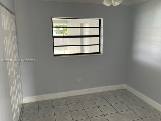 Active With Contract: $3,500 (3 beds, 2 baths, 1707 Square Feet)