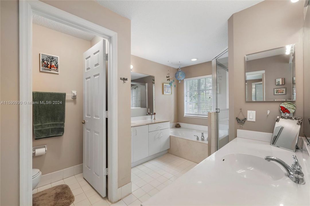 Active With Contract: $3,300 (3 beds, 2 baths, 1738 Square Feet)