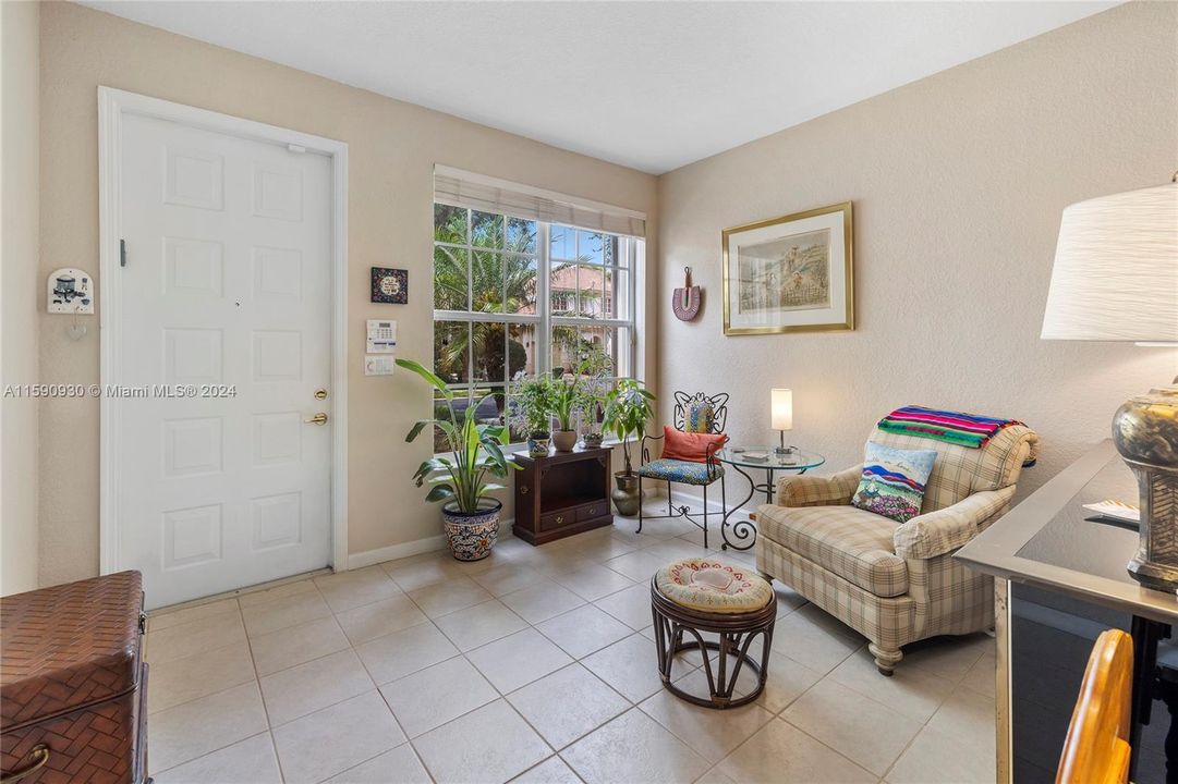 Active With Contract: $3,300 (3 beds, 2 baths, 1738 Square Feet)