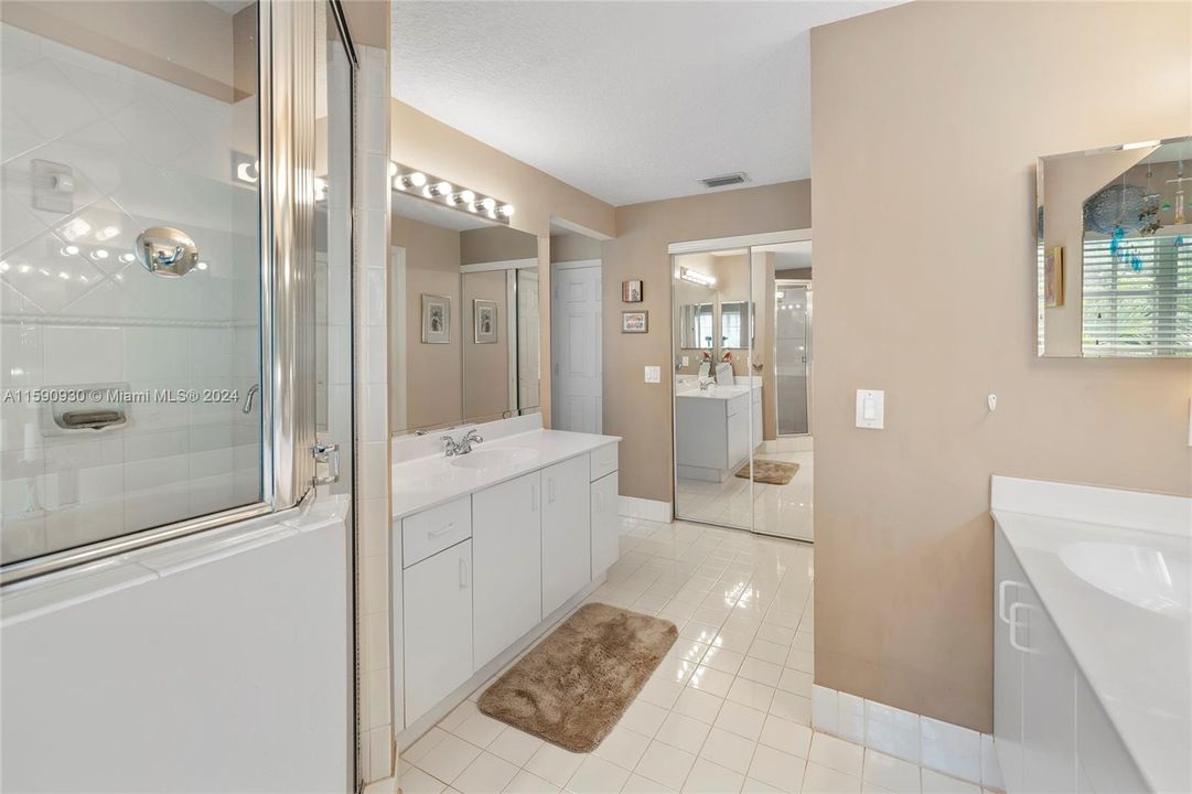 Active With Contract: $3,300 (3 beds, 2 baths, 1738 Square Feet)