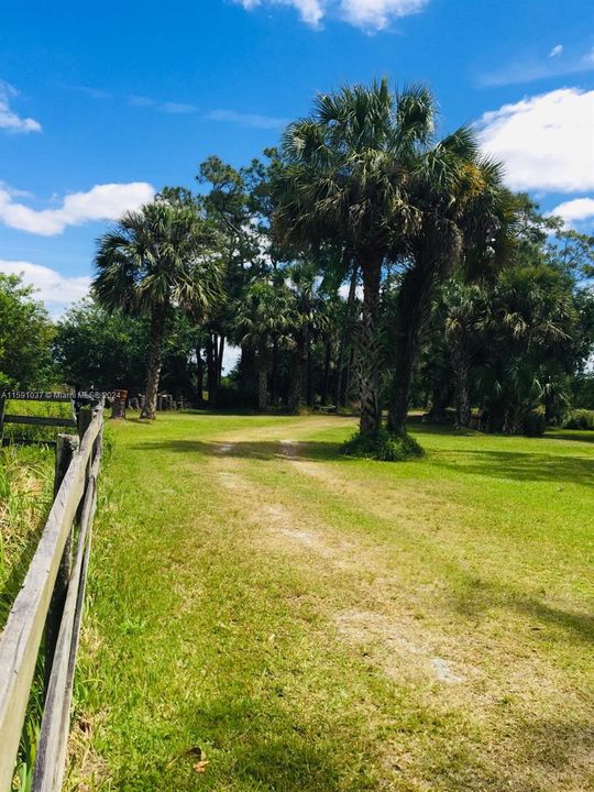 Недавно продано: $695,000 (20.21 acres)
