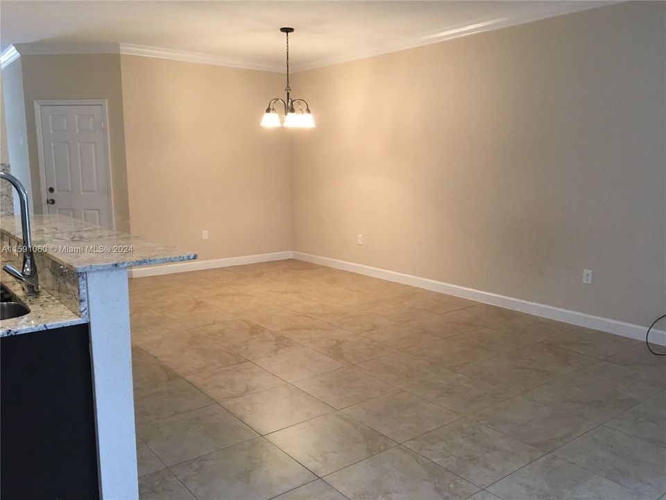 For Rent: $3,400 (3 beds, 2 baths, 1812 Square Feet)