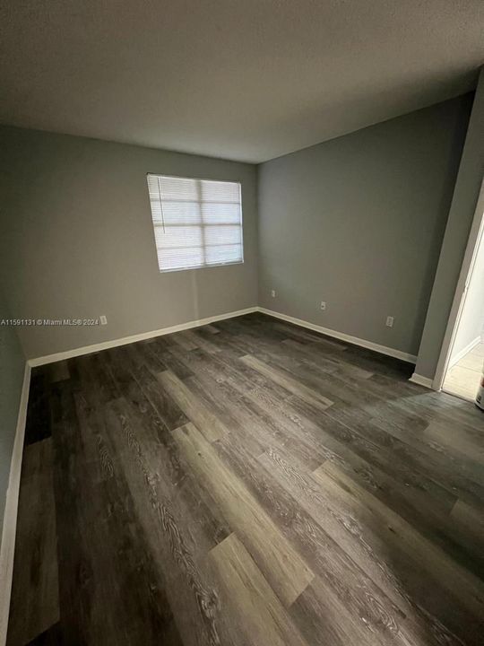 For Rent: $1,575 (1 beds, 1 baths, 785 Square Feet)