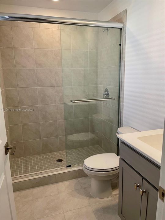 Recently Rented: $2,700 (3 beds, 2 baths, 1302 Square Feet)