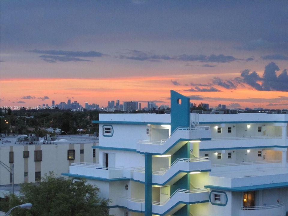 SW View from balcony to downtown