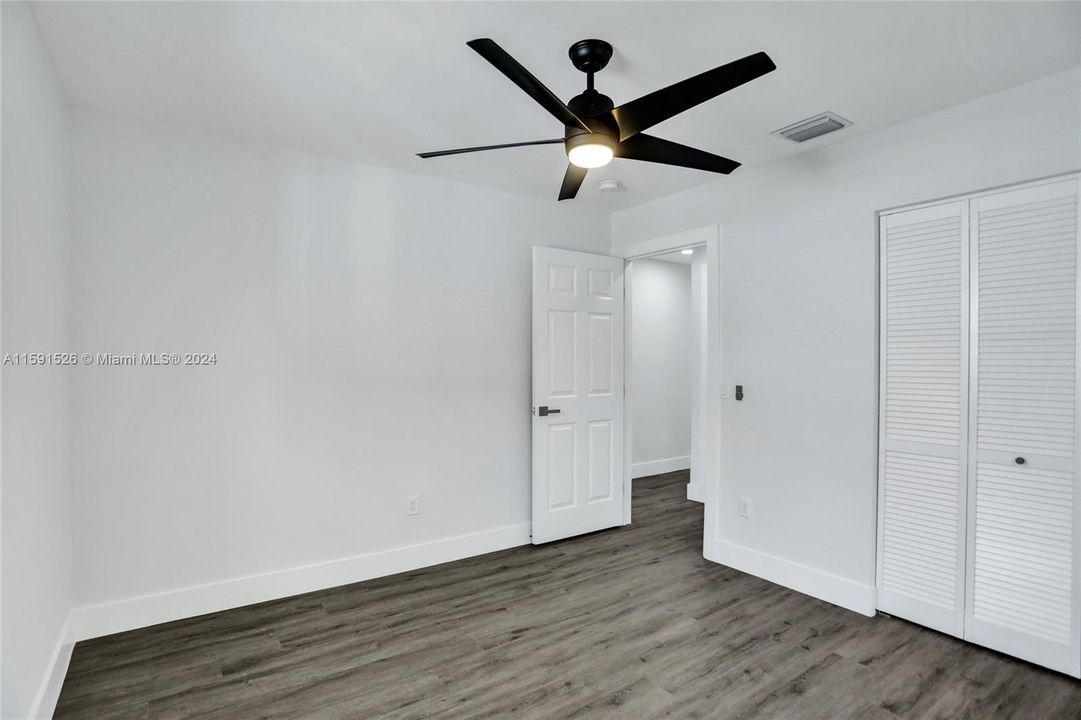 Active With Contract: $469,000 (4 beds, 2 baths, 1444 Square Feet)