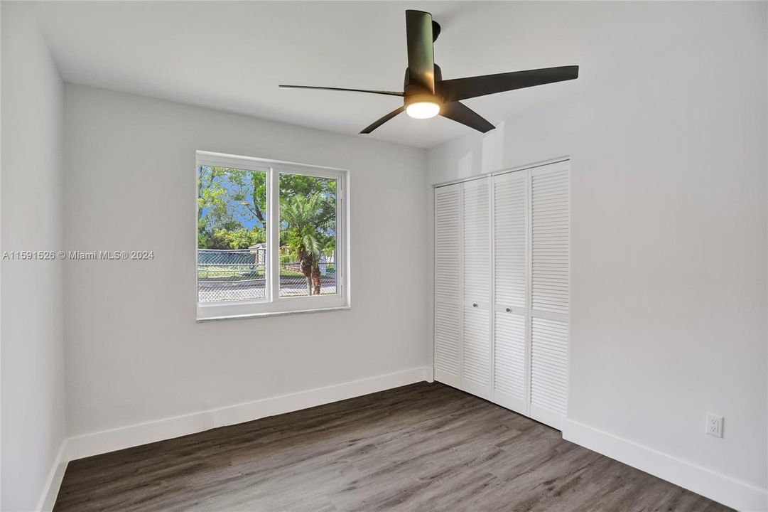 Active With Contract: $469,000 (4 beds, 2 baths, 1444 Square Feet)