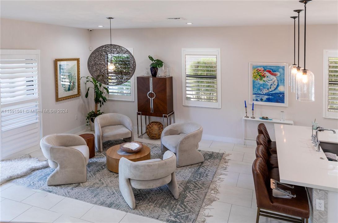Active With Contract: $1,040,000 (3 beds, 3 baths, 0 Square Feet)