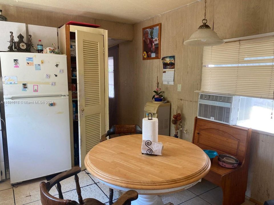 For Sale: $270,000 (2 beds, 1 baths, 0 Square Feet)