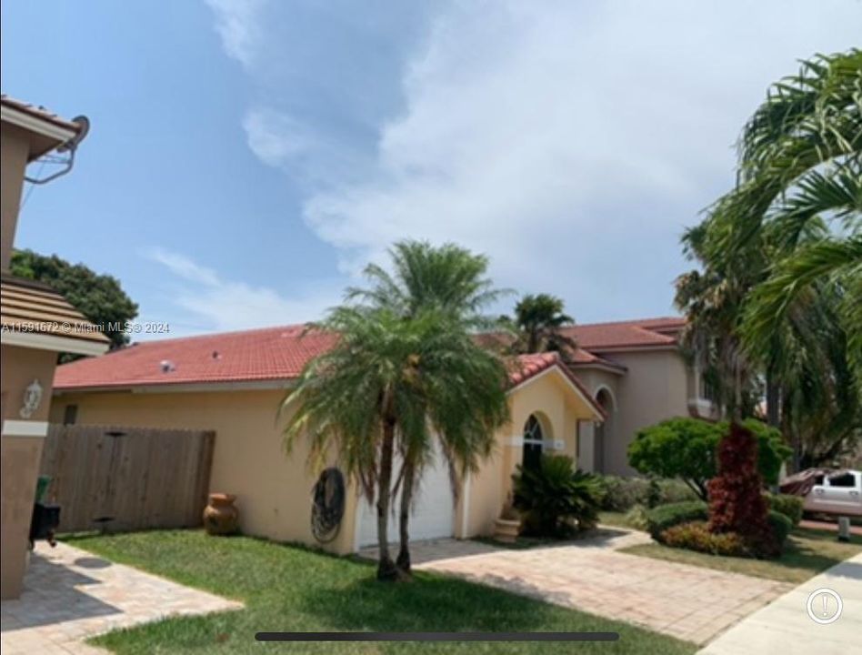 For Sale: $629,900 (3 beds, 2 baths, 1468 Square Feet)