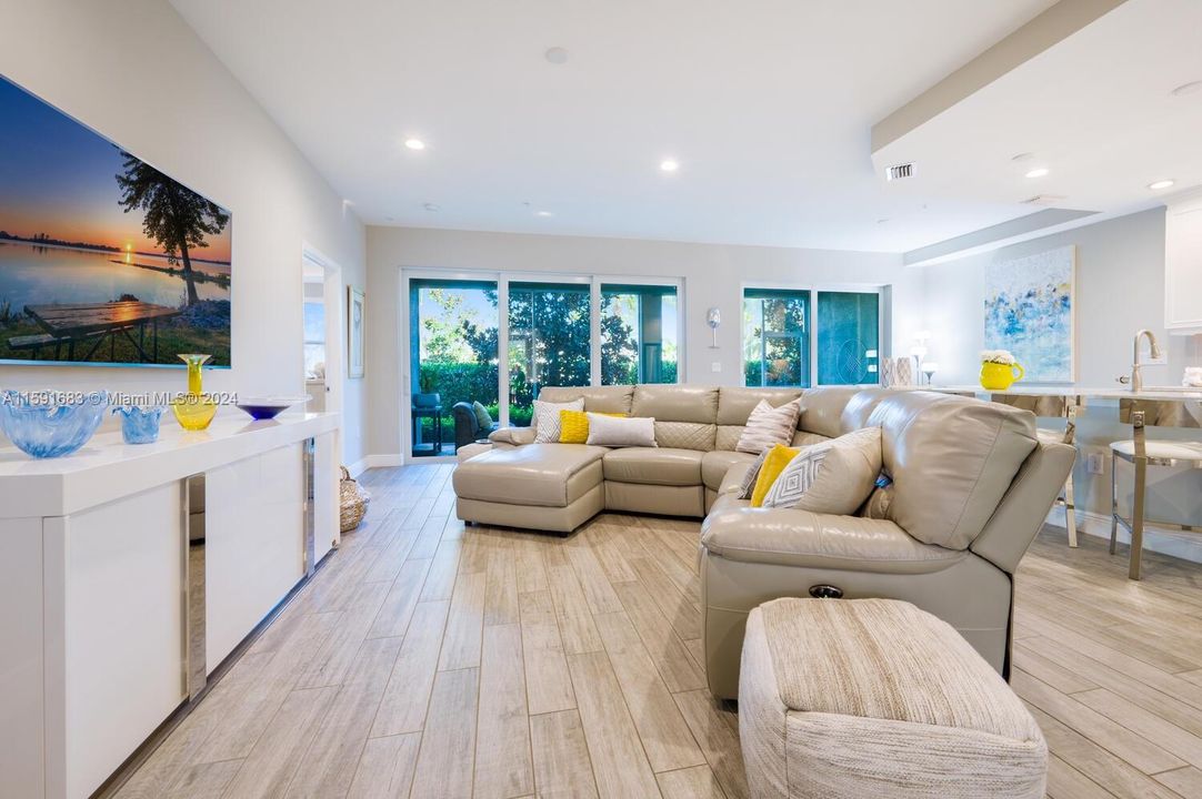 For Sale: $450,000 (2 beds, 2 baths, 0 Square Feet)