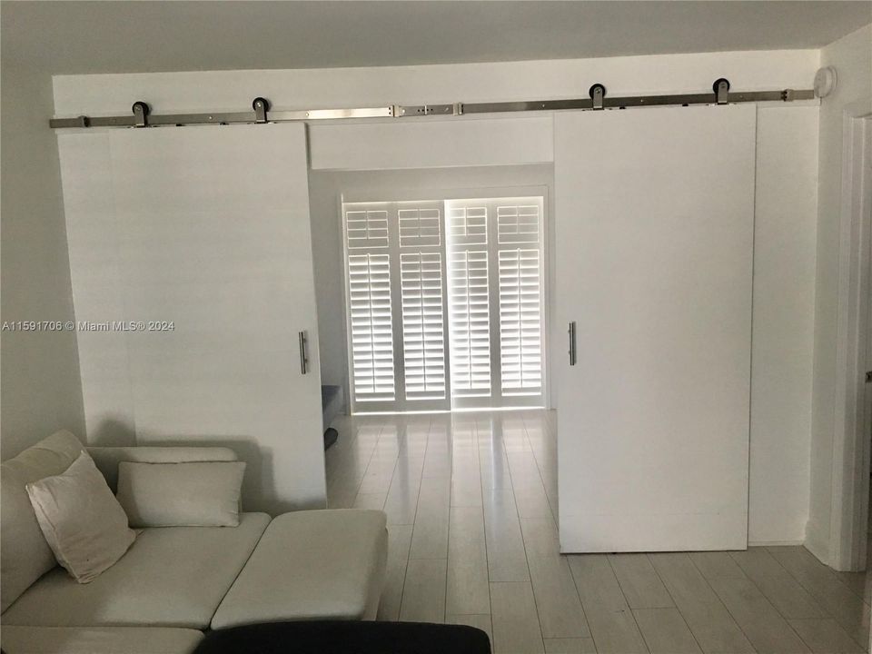 En Venta: $419,999 (1 camas, 1 baños, 715 Pies cuadrados)