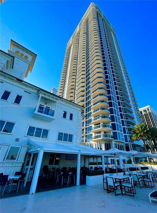 Active With Contract: $7,800 (2 beds, 2 baths, 1380 Square Feet)