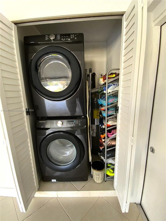 washer/Dryer