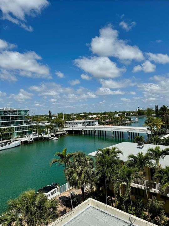 Недавно арендовано: $1,999 (1 спален, 1 ванн, 725 Квадратных фут)