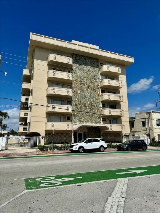 Недавно арендовано: $1,999 (1 спален, 1 ванн, 725 Квадратных фут)