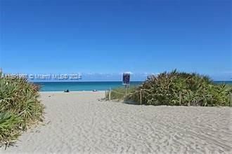 Недавно арендовано: $1,999 (1 спален, 1 ванн, 725 Квадратных фут)