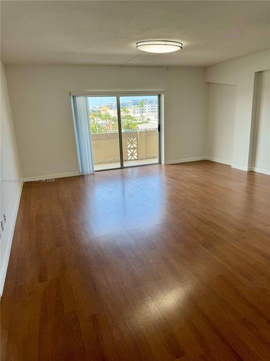 Недавно арендовано: $1,999 (1 спален, 1 ванн, 725 Квадратных фут)