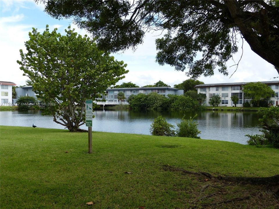 Beautiful Lake Views and Lots of garden space to enjoy!