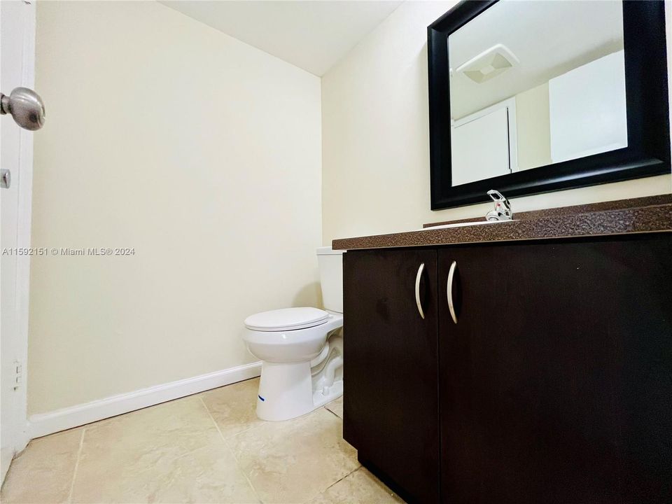 Недавно арендовано: $2,975 (3 спален, 2 ванн, 1650 Квадратных фут)