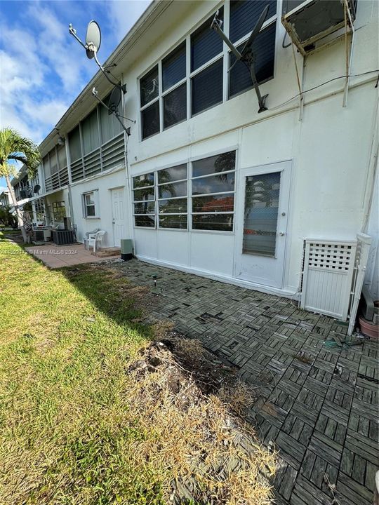 En Venta: $175,000 (1 camas, 1 baños, 711 Pies cuadrados)