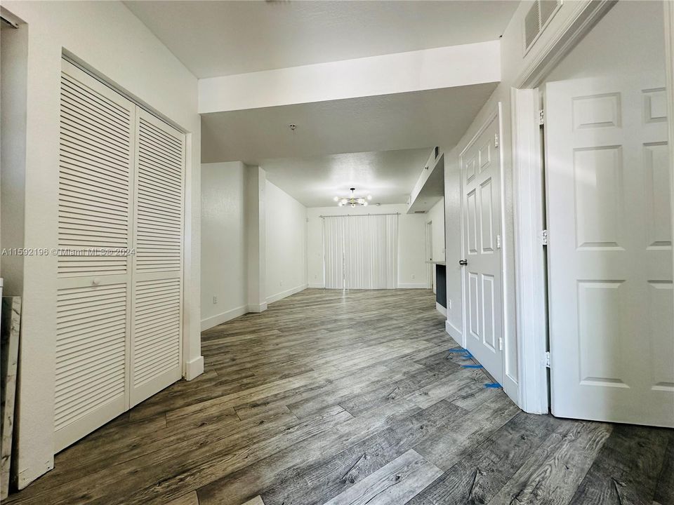 Active With Contract: $1,970 (2 beds, 2 baths, 0 Square Feet)
