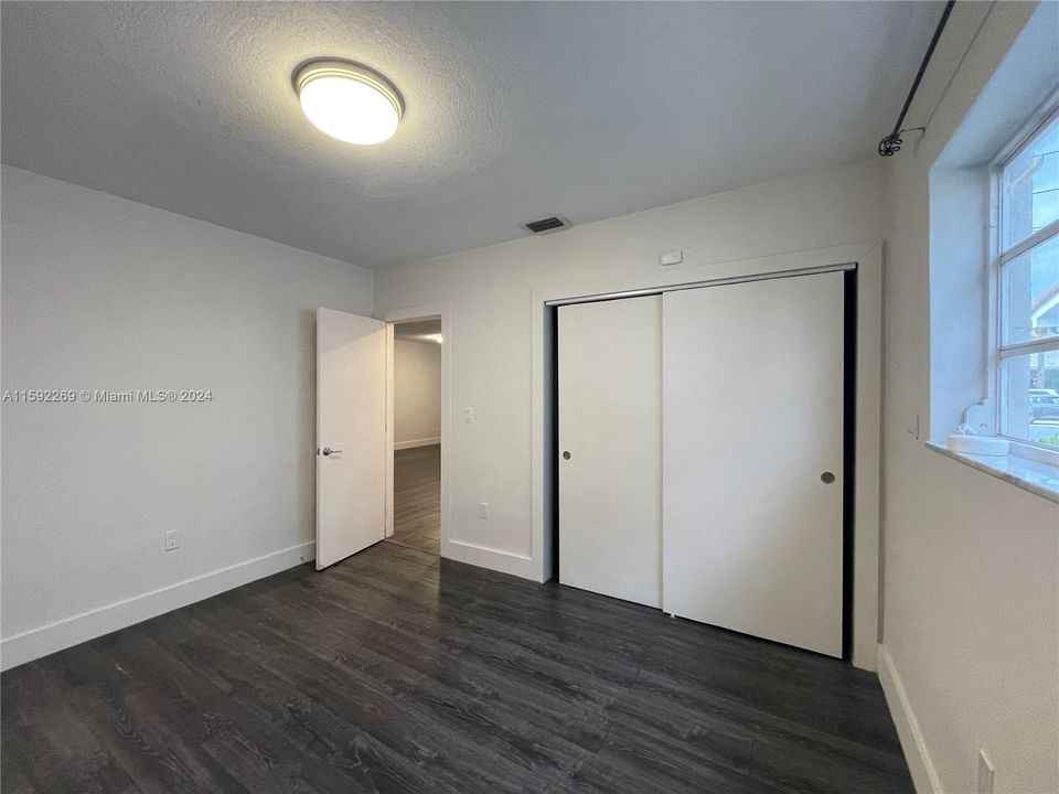 For Rent: $4,700 (3 beds, 2 baths, 1526 Square Feet)