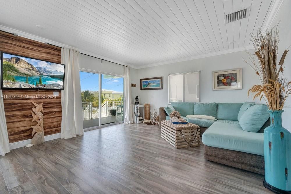 Upstairs Livingroom