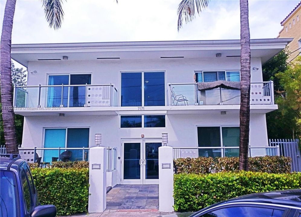 7171 BAY DRIVE MIAMI BEACH