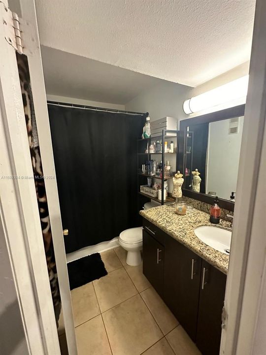 For Sale: $201,000 (1 beds, 1 baths, 595 Square Feet)