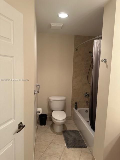 For Rent: $3,100 (3 beds, 2 baths, 1907 Square Feet)