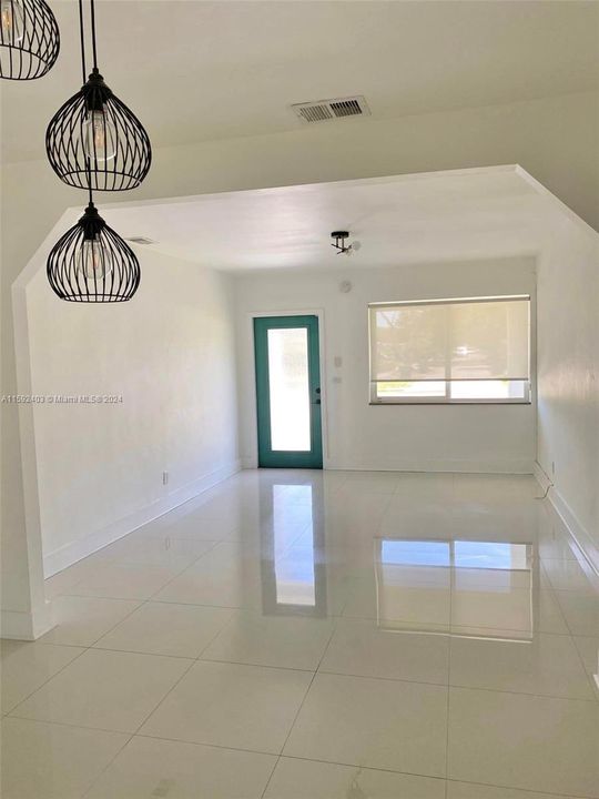 Inside Dining Room looking into Livingroom