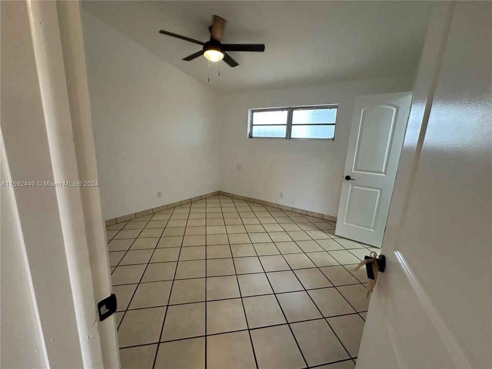 For Rent: $3,500 (2 beds, 2 baths, 780 Square Feet)