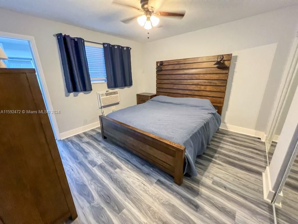 For Sale: $276,000 (1 beds, 1 baths, 540 Square Feet)