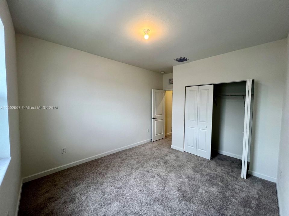 Active With Contract: $2,700 (3 beds, 2 baths, 1827 Square Feet)