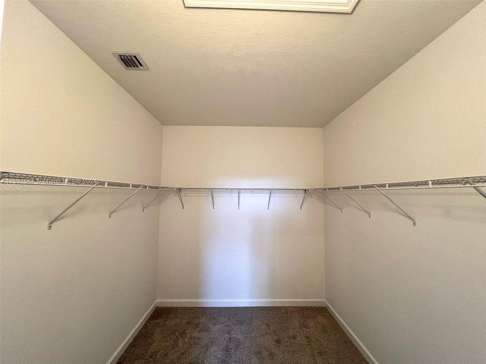 Active With Contract: $2,700 (3 beds, 2 baths, 1827 Square Feet)