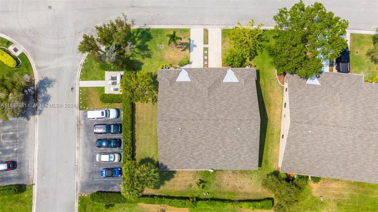 Recently Sold: $395,000 (3 beds, 2 baths, 1249 Square Feet)