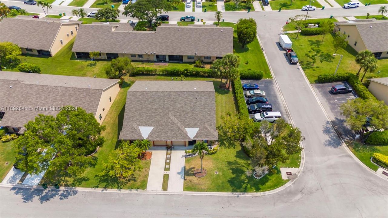 Recently Sold: $395,000 (3 beds, 2 baths, 1249 Square Feet)