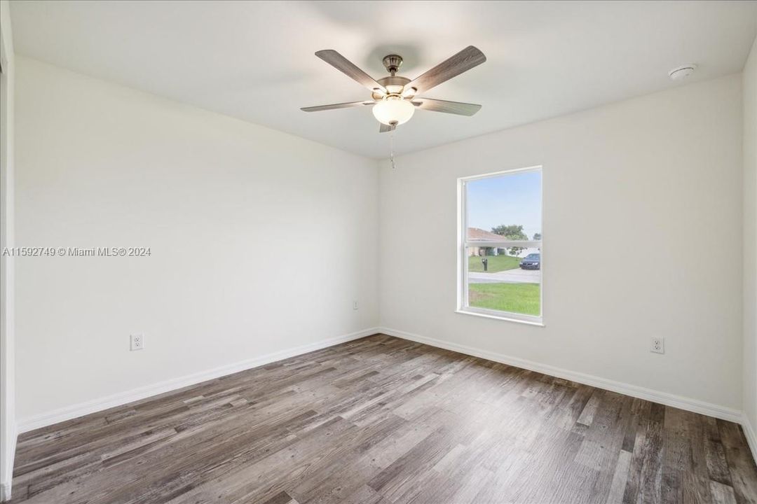 2nd Master Bath