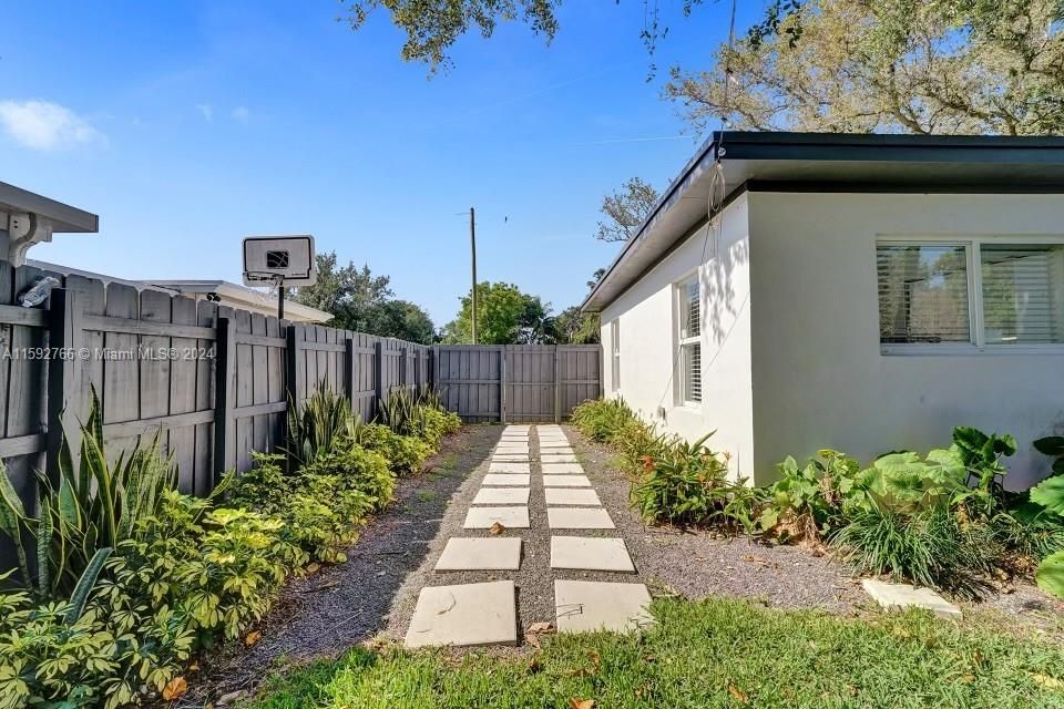 modern paver walkway