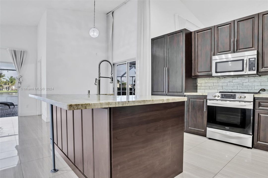 Active With Contract: $5,500 (4 beds, 2 baths, 2350 Square Feet)