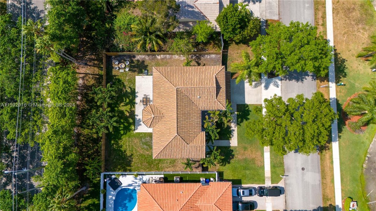 Recently Sold: $799,000 (4 beds, 3 baths, 2504 Square Feet)